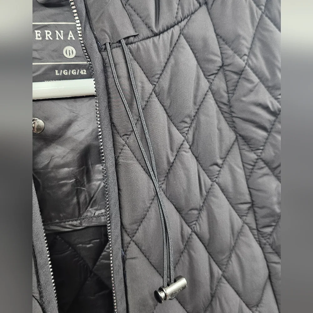 Bernardo Black Puffer Jacket with Quilted Design - Picture 6 of 16